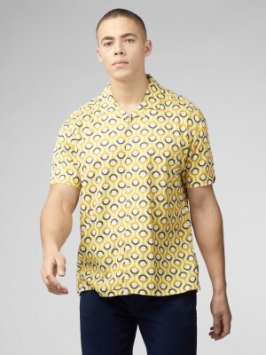 Ben Sherman Signature Retro Geo Shirts Yellow | ELJPDW-407