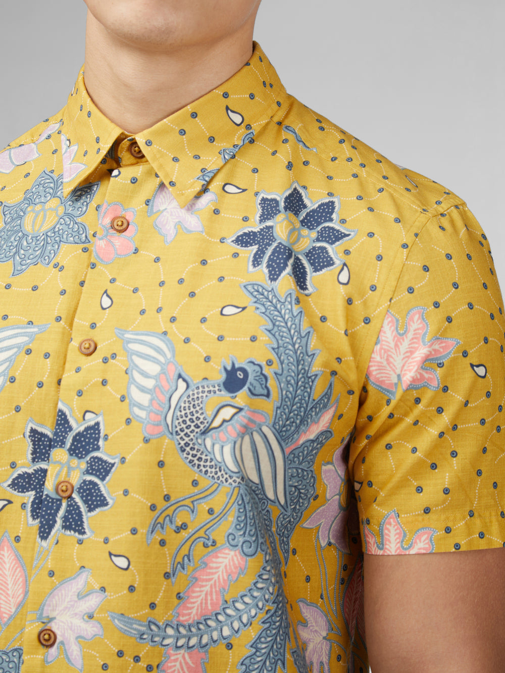 Ben Sherman Signature Abstract Botanical Print Shirts Yellow | BYFJXK-541